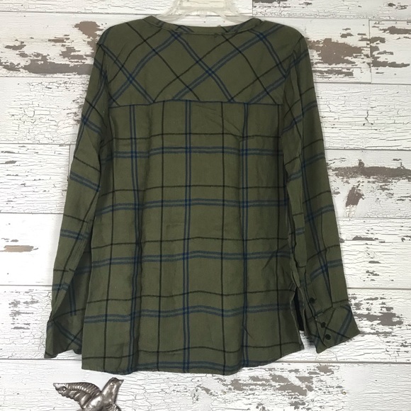 Sanctuary Lace up v neck plaid olive green medium - Picture 2 of 5